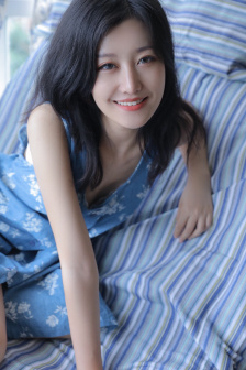 公翁的粗大放进我的秘密小说